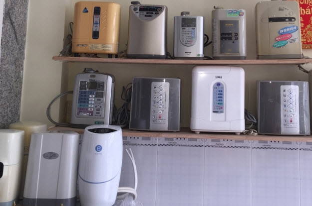 Có nên mua máy lọc nước giá rẻ về cho gia đình sử dụng không?